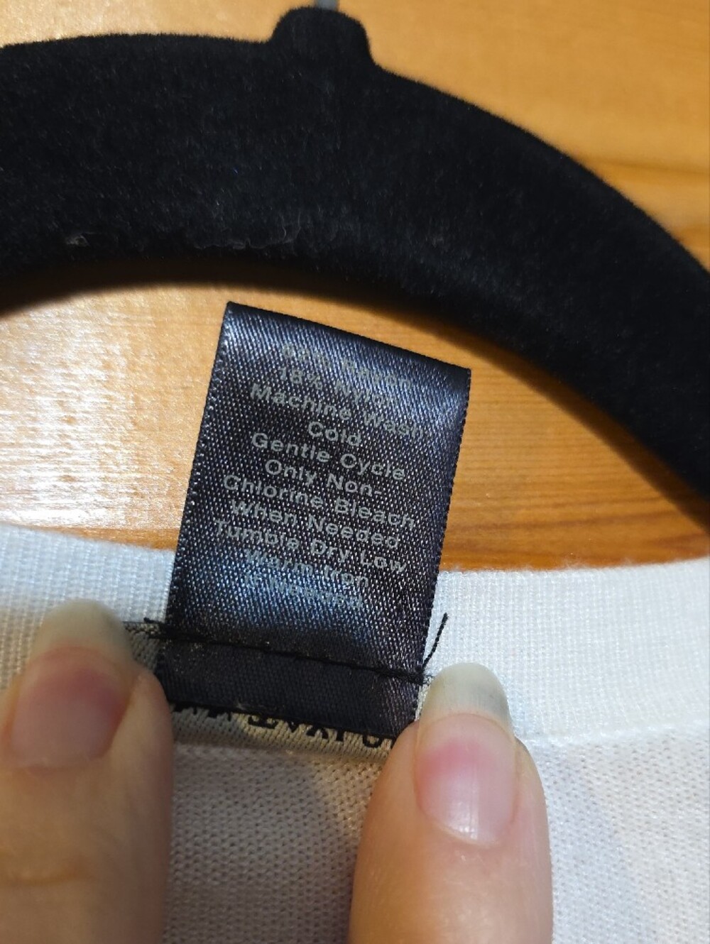 Ann Taylor Open-Front Shrug Duo in Black & Cream - Picture 4 of 5